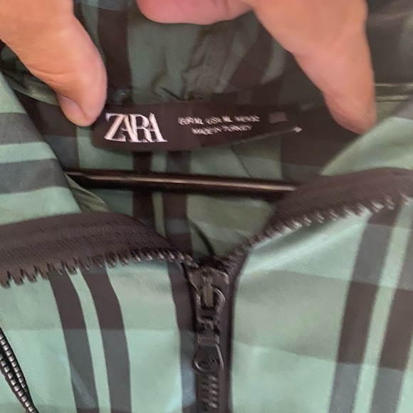 Zara Black and Green Checkered Light Weight Jacket Size XL - Picture 4 of 4